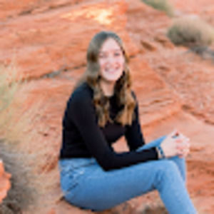 Meet your Posher, Ambria